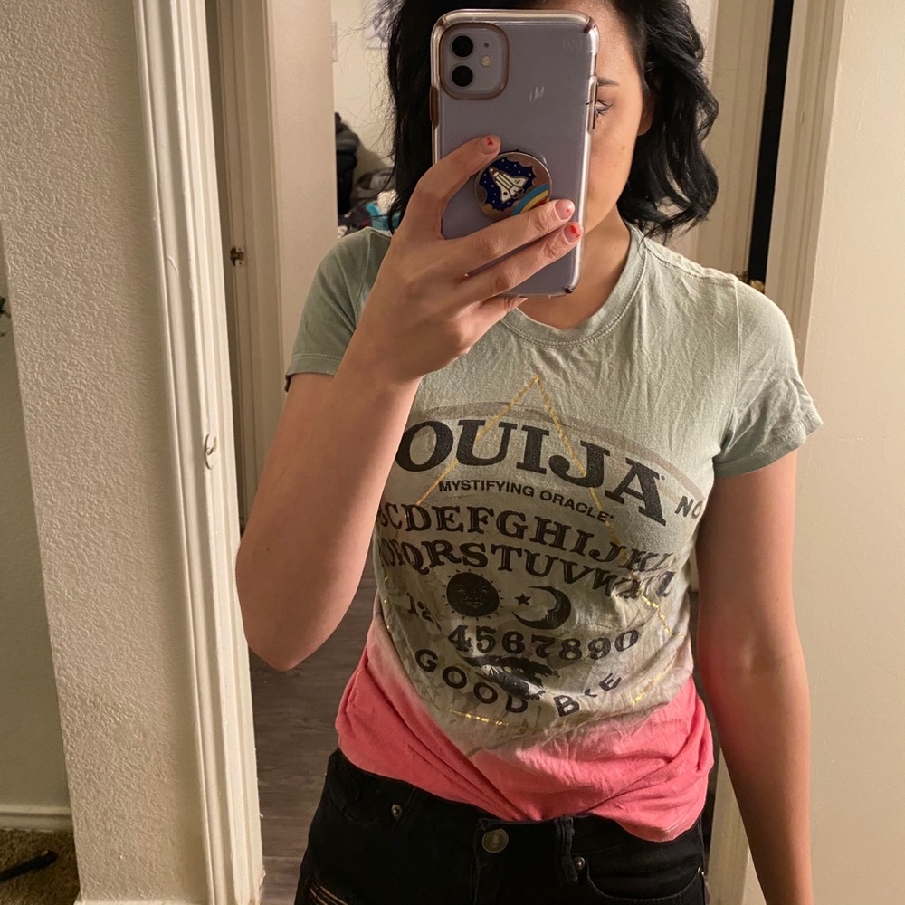 Assorted T shirts - Picture 6 of 10